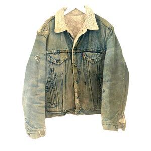 Levi’s Denim Jacket Vintage Distressed Sherpa Lined Thrashed Collar Button Down
